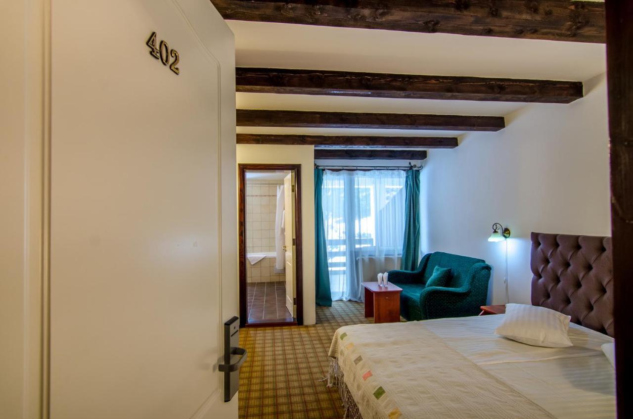 Resort Cheile Gradistei Moieciu Moeciu De Sus Exterior foto